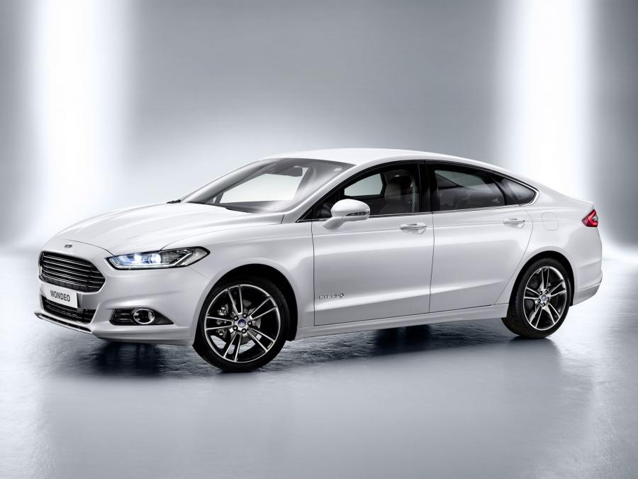  Ford Mondeo Hybrid Sedan 2014 года  (фото 7 из 19)